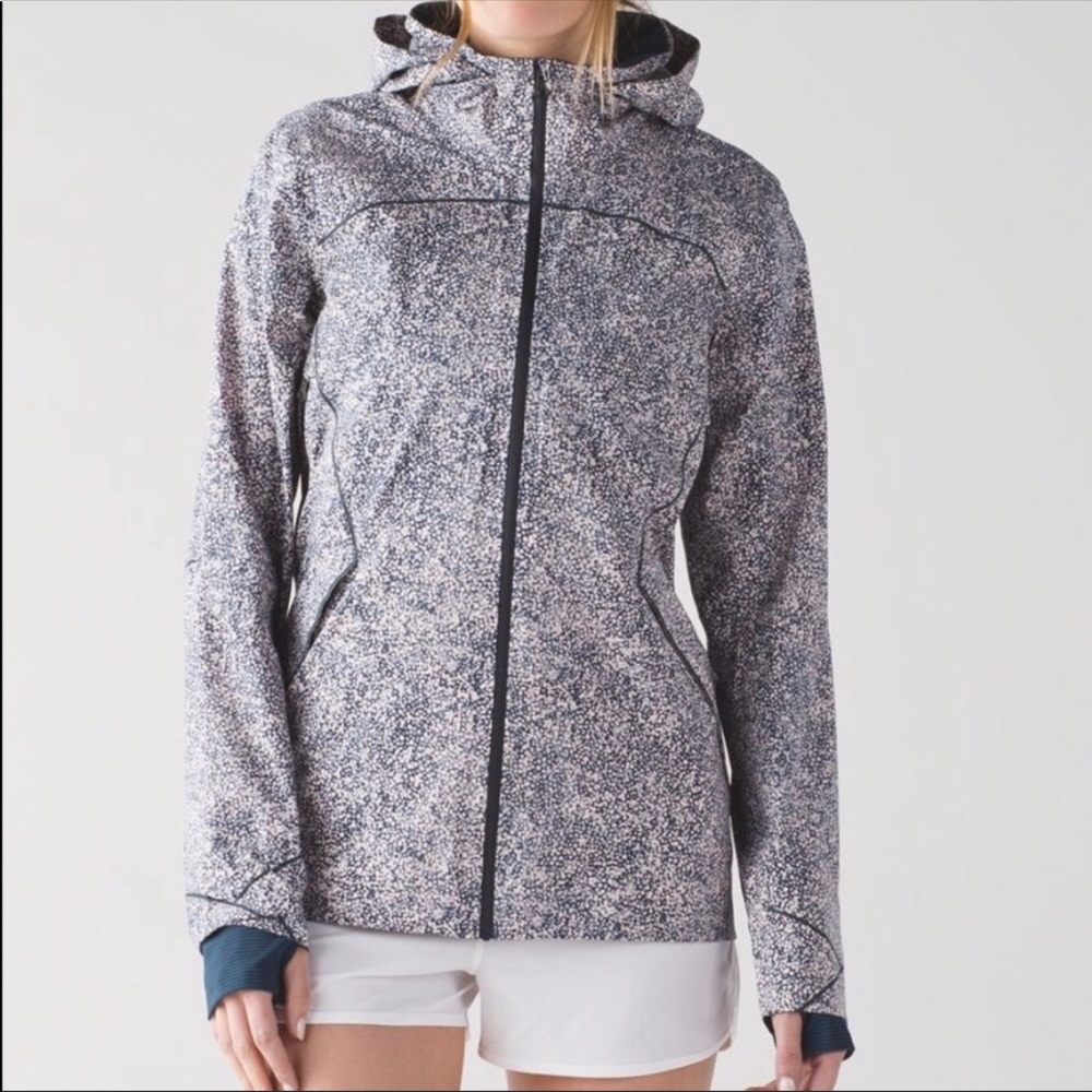 Lululemon Runaway Jacket Pebble Print